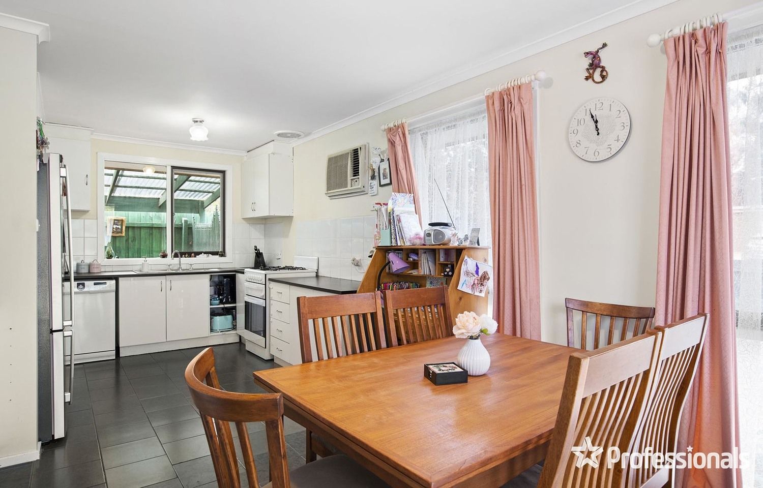 3 Honeysuckle Walk, Croydon South VIC 3136, Image 1