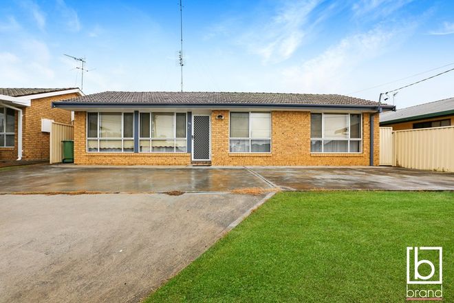 Picture of 59 Campbell Parade, MANNERING PARK NSW 2259