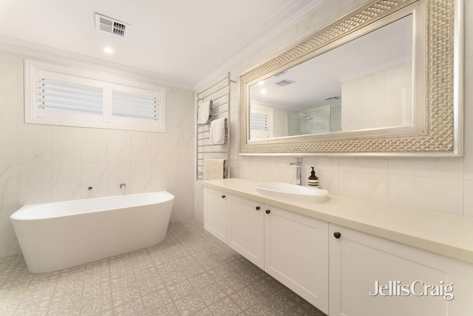 Additional image 20 of 20 Lake Street, Lake Wendouree VIC 3350