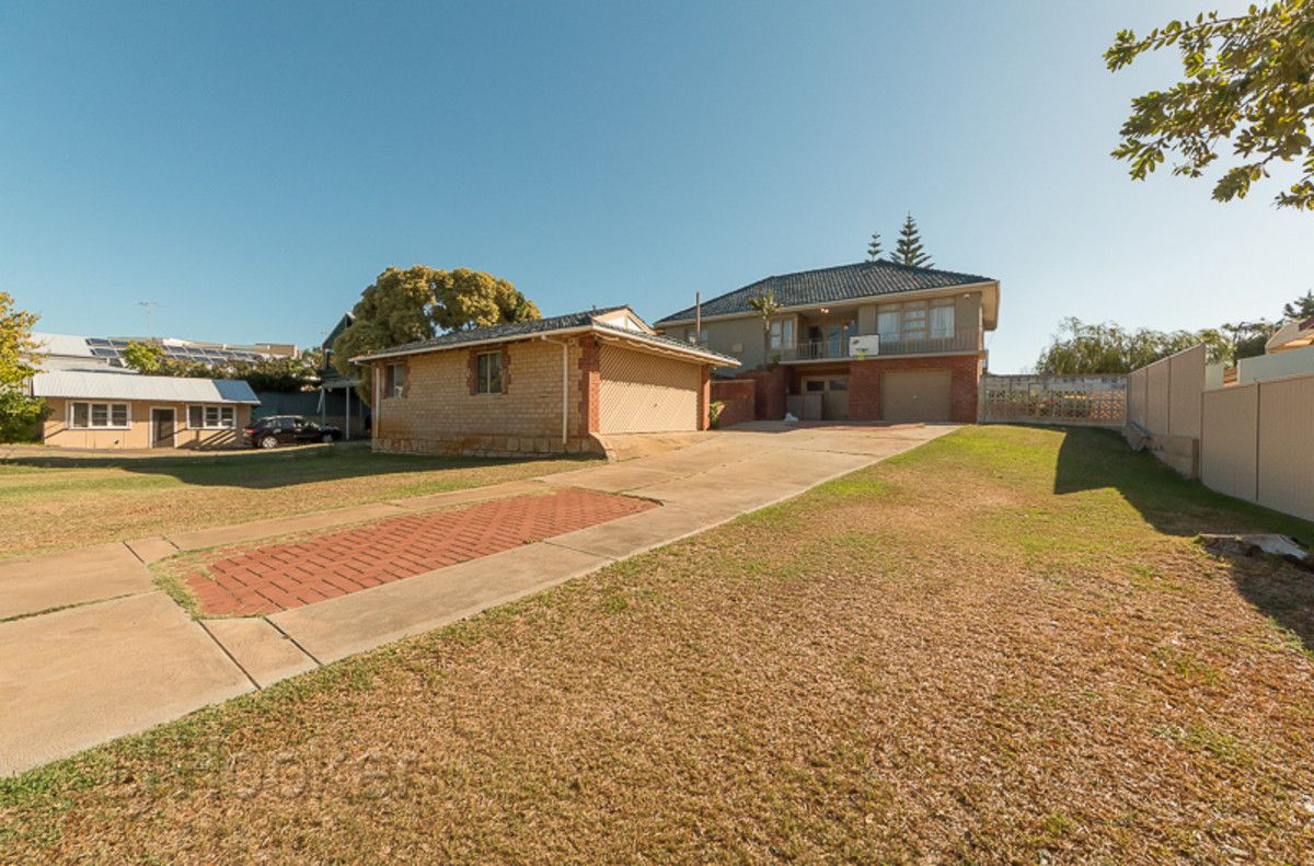 17 Churchill Avenue, Shoalwater WA 6169, Image 2