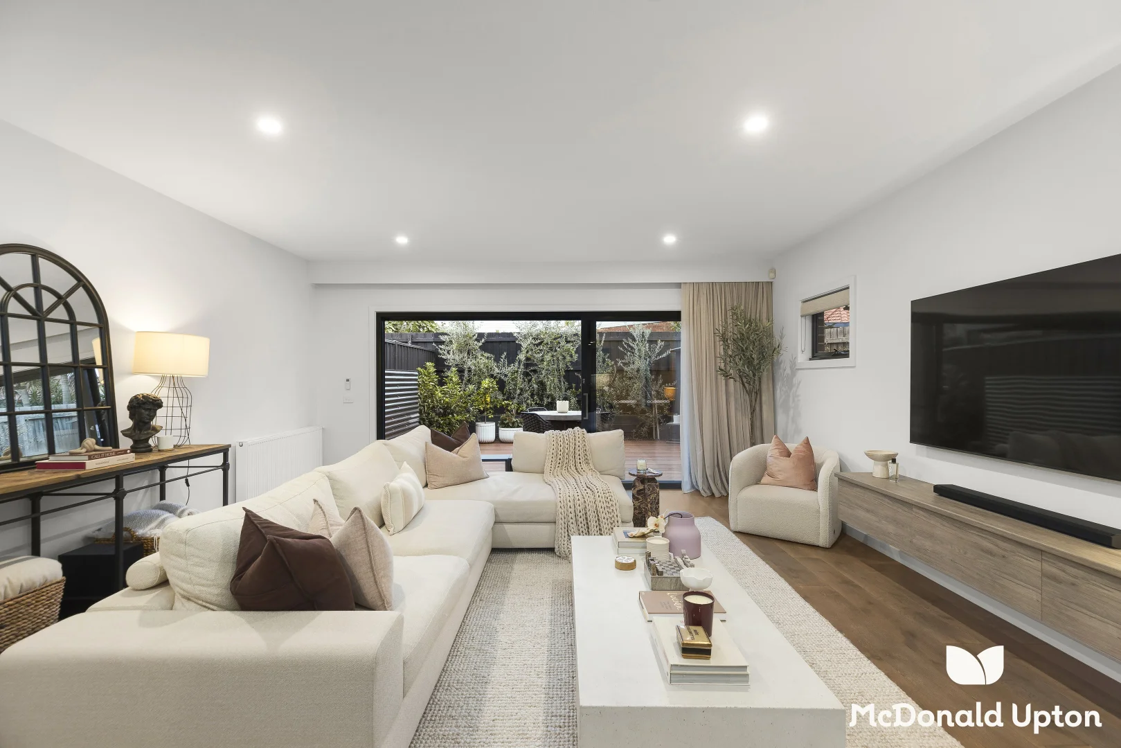 Additional image 3 of 10 Vaynor Street, Niddrie VIC 3042