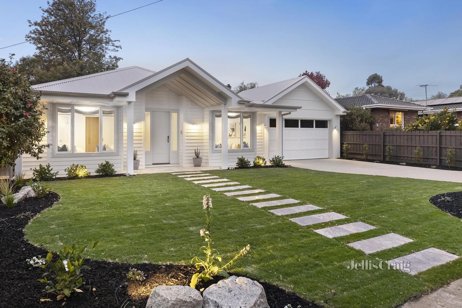 4 bedrooms House in 2 Rowan Street CROYDON VIC, 3136