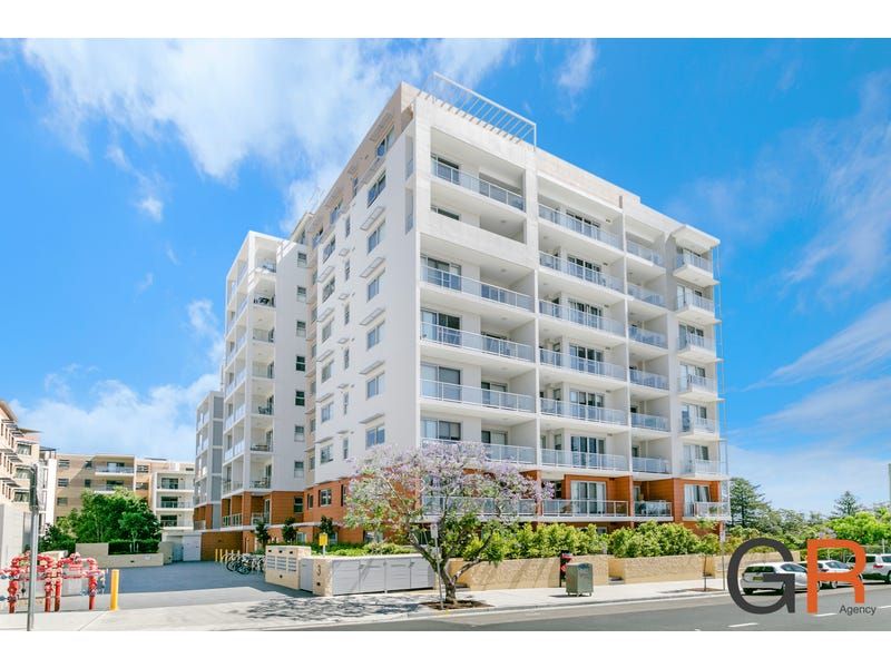 2 bedrooms Apartment / Unit / Flat in 609/1 Pretoria Pde HORNSBY NSW, 2077