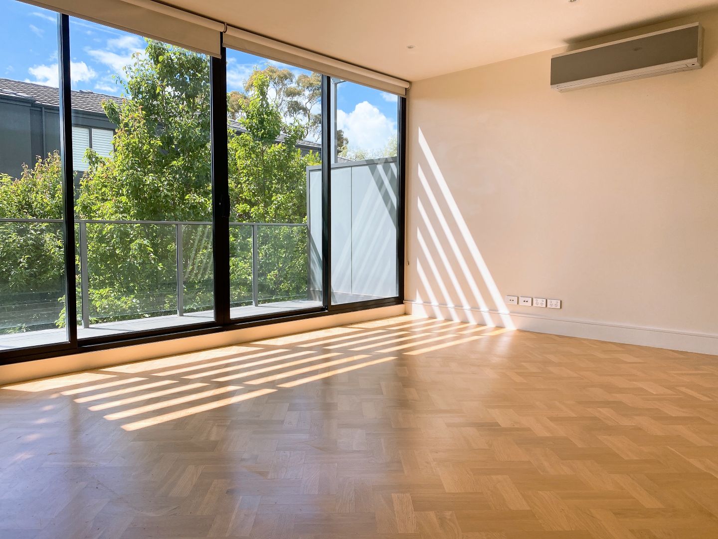 303/6 Lisson Grove, Hawthorn VIC 3122 Apartment For Rent 500 Domain