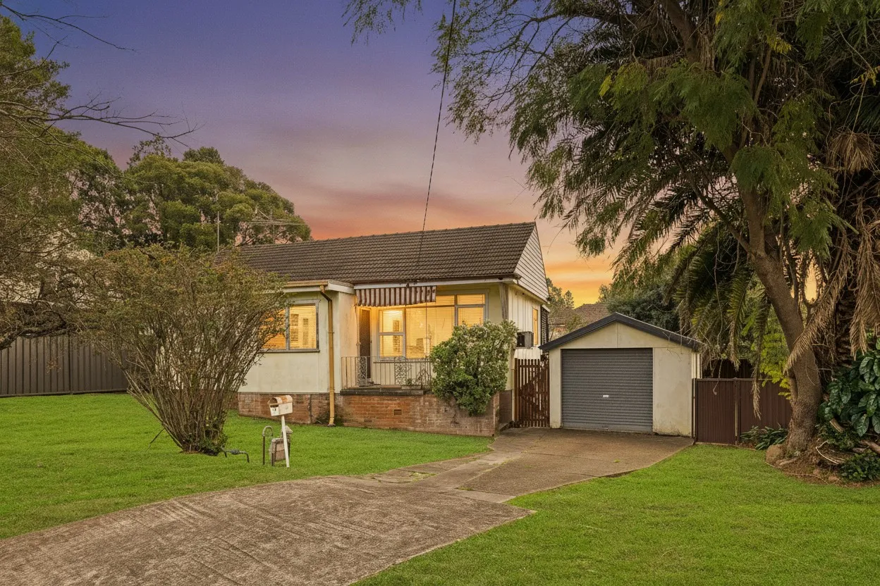 Rare Opportunity with Impressive 26m Wide Rear Boundary, Guildford