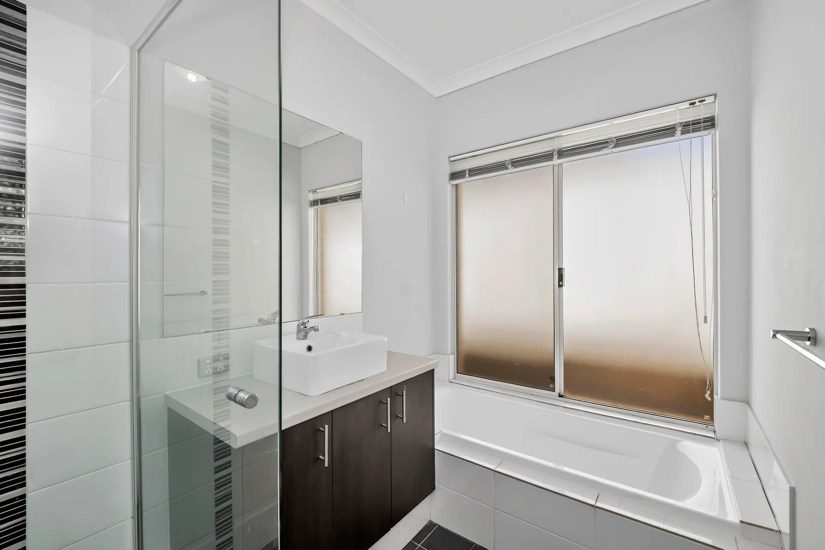 Additional image 27 of 17 Chieftain Pass, Madora Bay WA 6210