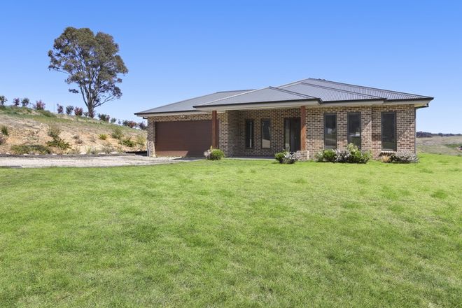 Picture of 7 Nicholls Chase, LITTLE HARTLEY NSW 2790