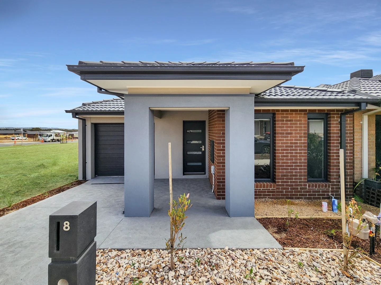 8 Walter Street, Charlemont VIC 3217