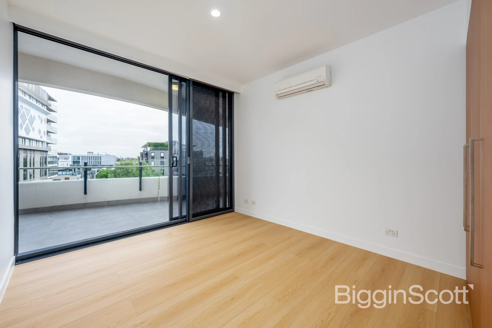 Additional image 8 of 405/108 Bay Street, Port Melbourne VIC 3207