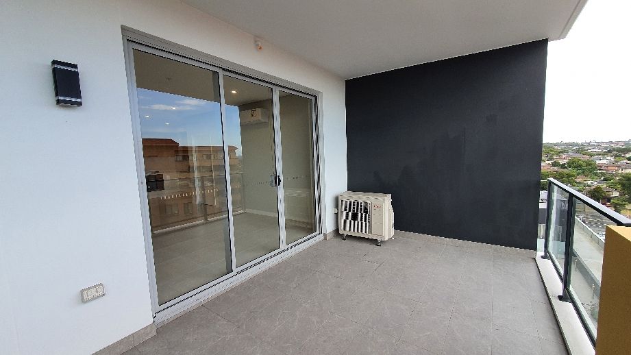 2 bedrooms Apartment / Unit / Flat in 1005/13-15 Cross Street BANKSTOWN NSW, 2200