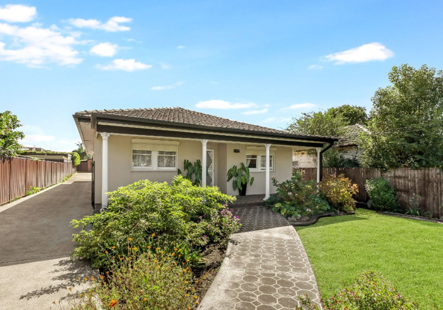 3 bedrooms House in 145 Banksia Road GREENACRE NSW, 2190