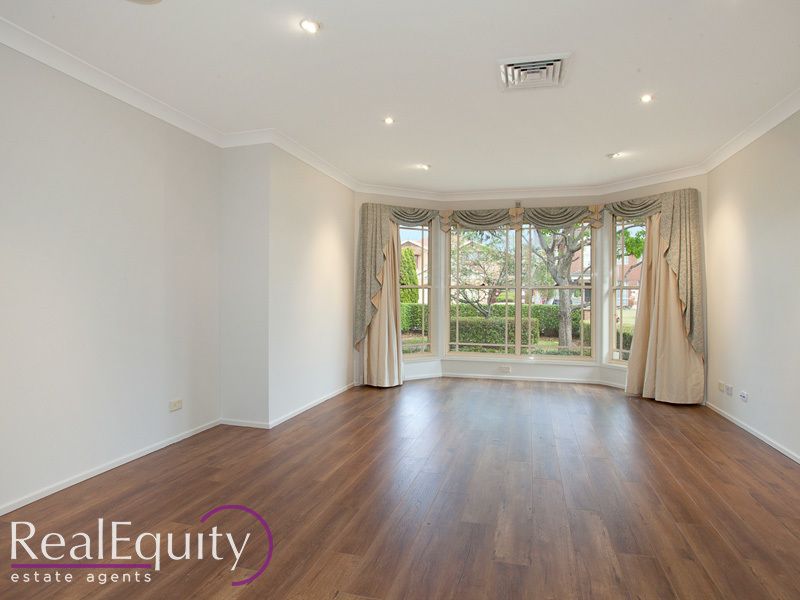 22 Sanctuary Place, Chipping Norton NSW 2170, Image 1