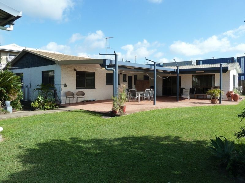 2B Hume Street, West Mackay QLD 4740