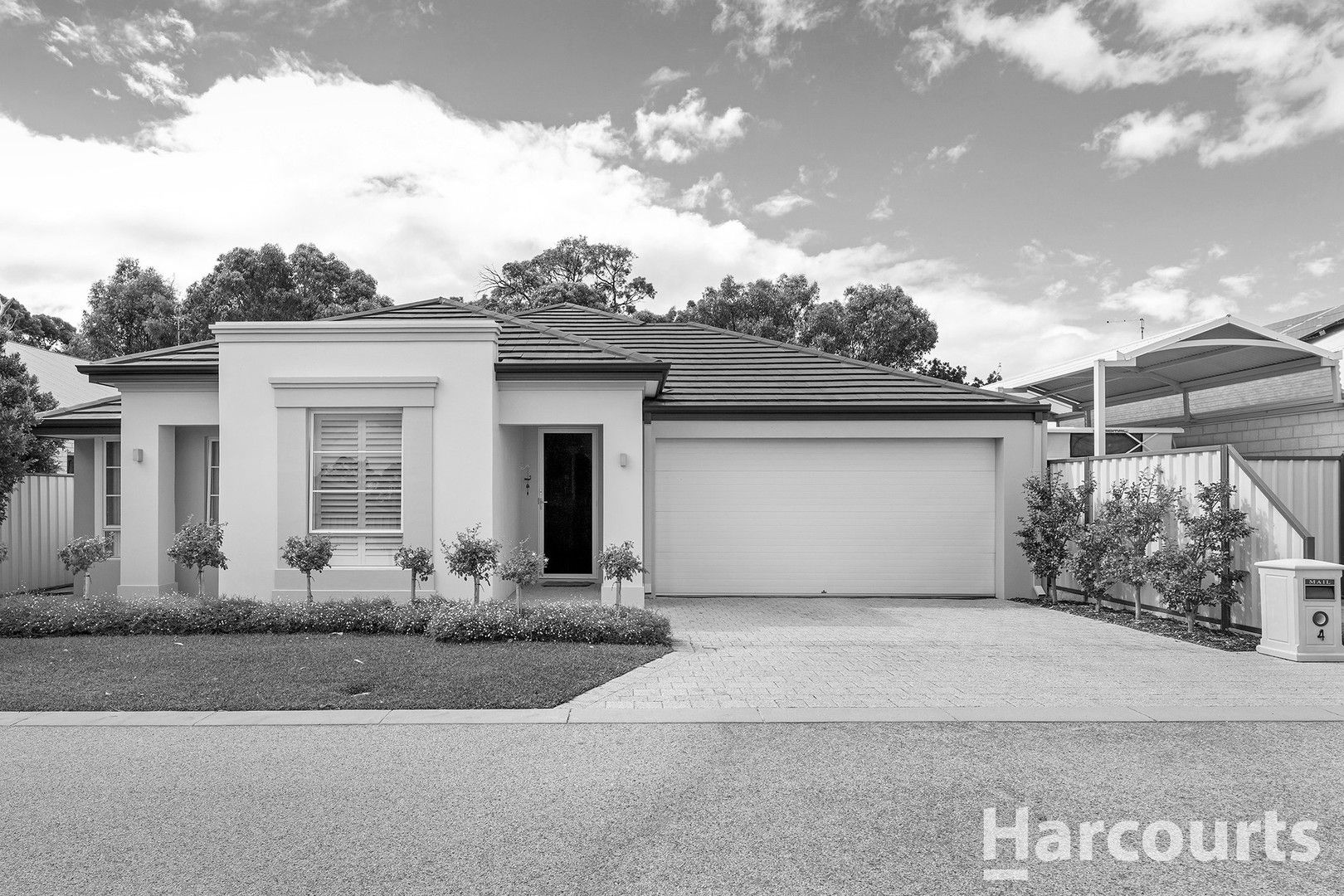 4 Ruma Lane, Meadow Springs WA 6210, Image 0