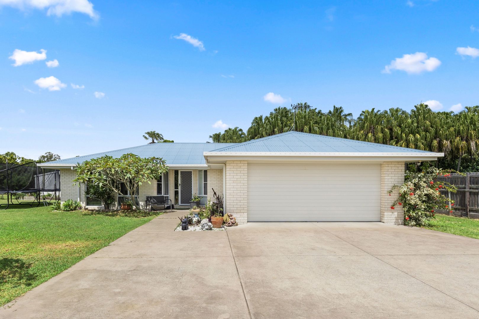 4 Emperor Court, Craignish QLD 4655, Image 2