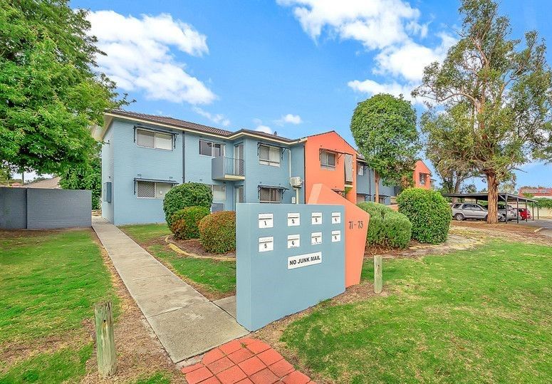 3 bedrooms House in 2/71 Norbury Way LANGFORD WA, 6147