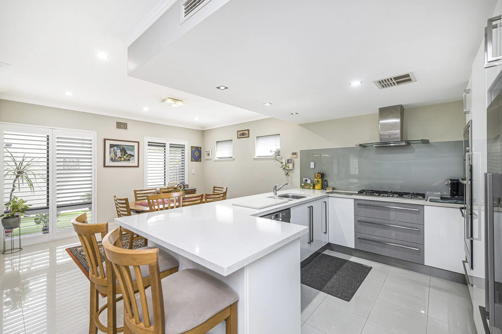 Additional image 5 of 2/91 South Terrace, Como WA 6152