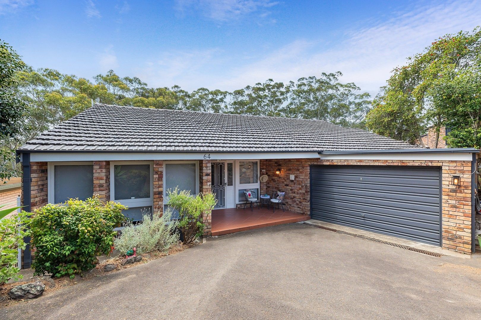 64 Allwood Crescent, Lugarno NSW 2210, Image 1