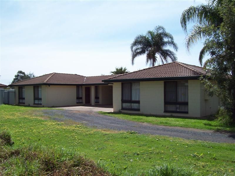 7A and 7B Newcombe Court, DUBBO NSW 2830, Image 0