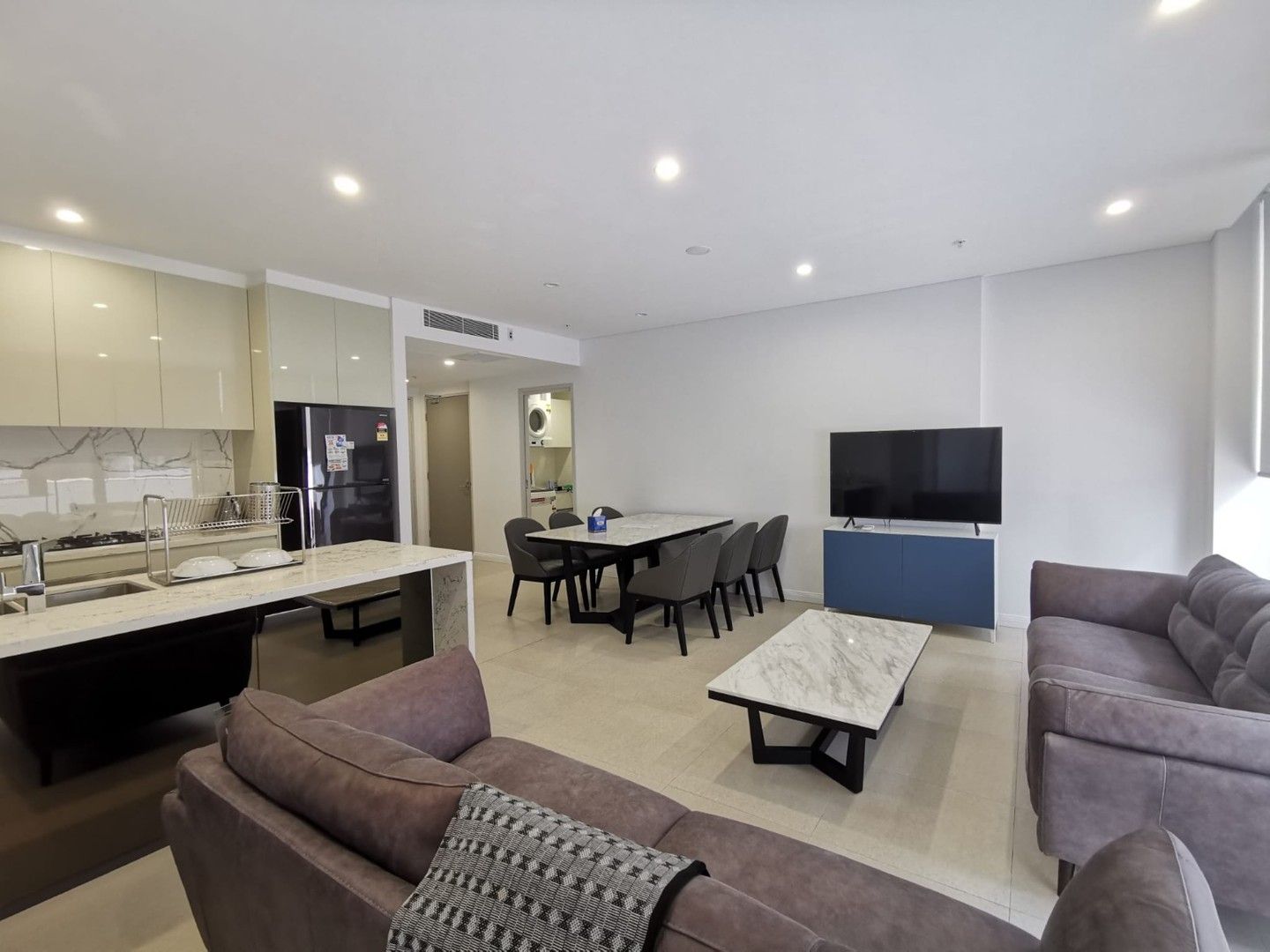 3 bedrooms Apartment / Unit / Flat in 133/1 Galloway st MASCOT NSW, 2020