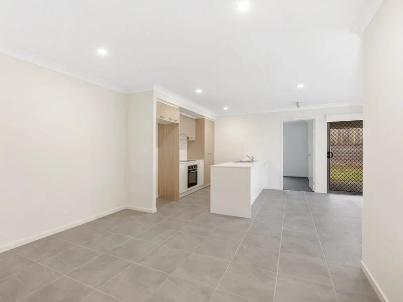 Additional image 3 of 1/24 Farmer Place, Park Ridge QLD 4125