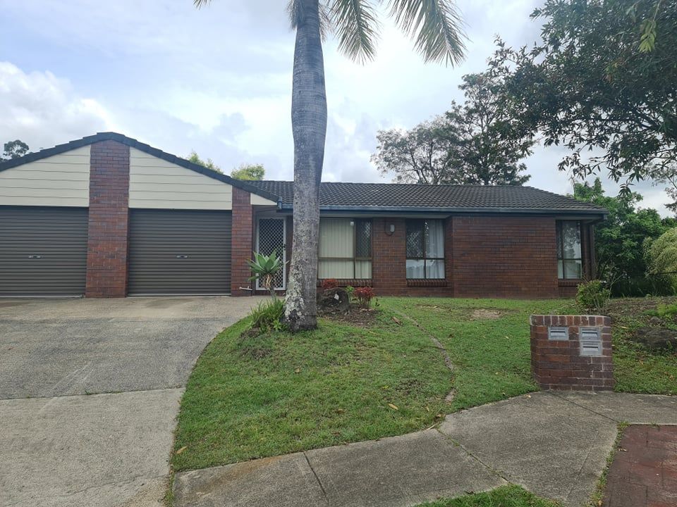 Duplex in 1/8 Oscar Court, OXENFORD QLD, 4210