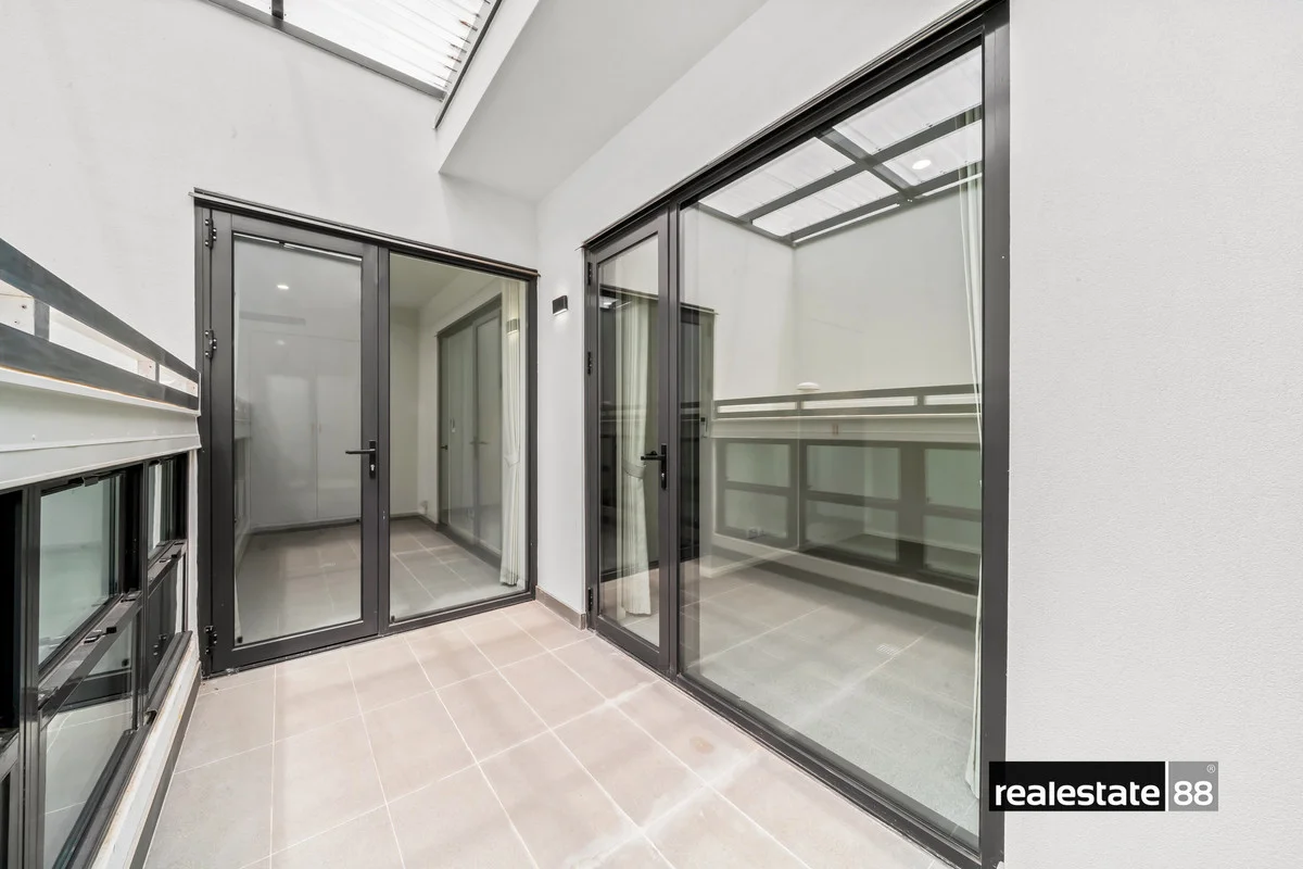 Additional image 20 of 4/18 Webster Street, Nedlands WA 6009