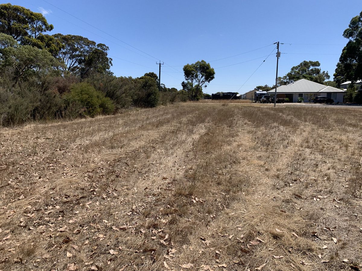 42 (Lot 800) Seventh Avenue, Kendenup WA 6323 Domain