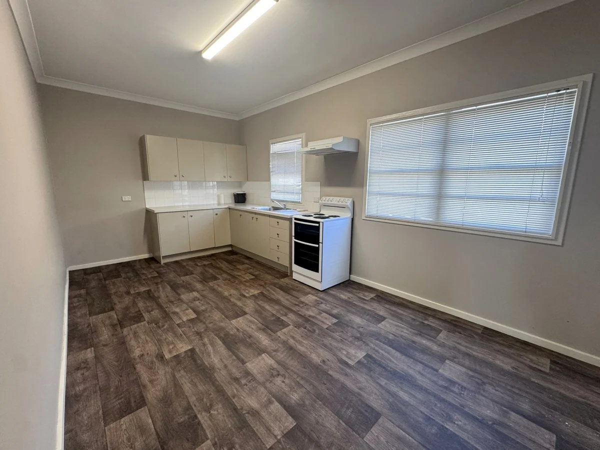 Additional image 2 of 28 John Street, Singleton NSW 2330