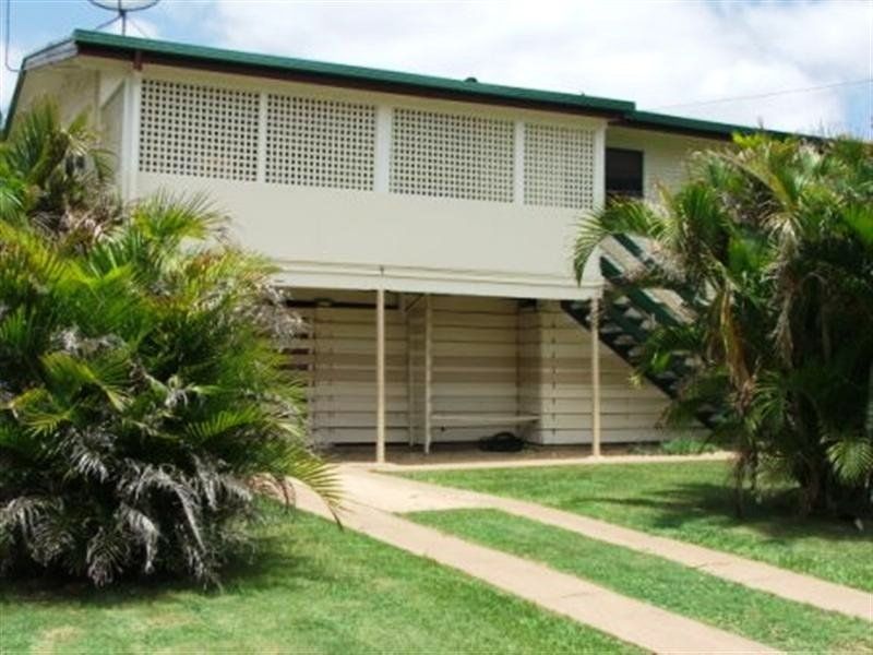 3 bedrooms House in  BLACKWATER QLD, 4717