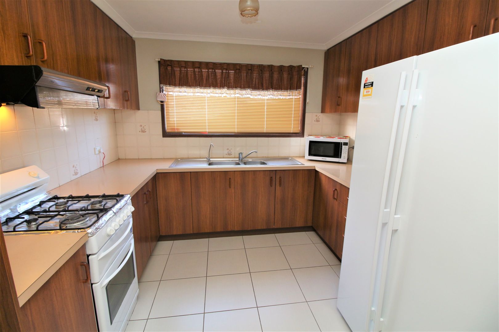 4/53-57 Clifton Boulevard, Griffith NSW 2680, Image 2