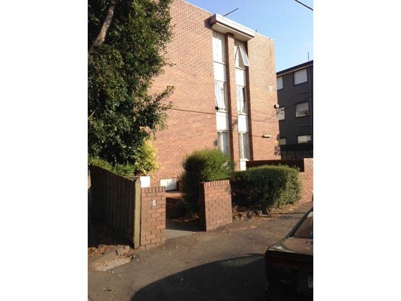 1 bedrooms Apartment / Unit / Flat in 13/5 Barnsbury Road SOUTH YARRA VIC, 3141