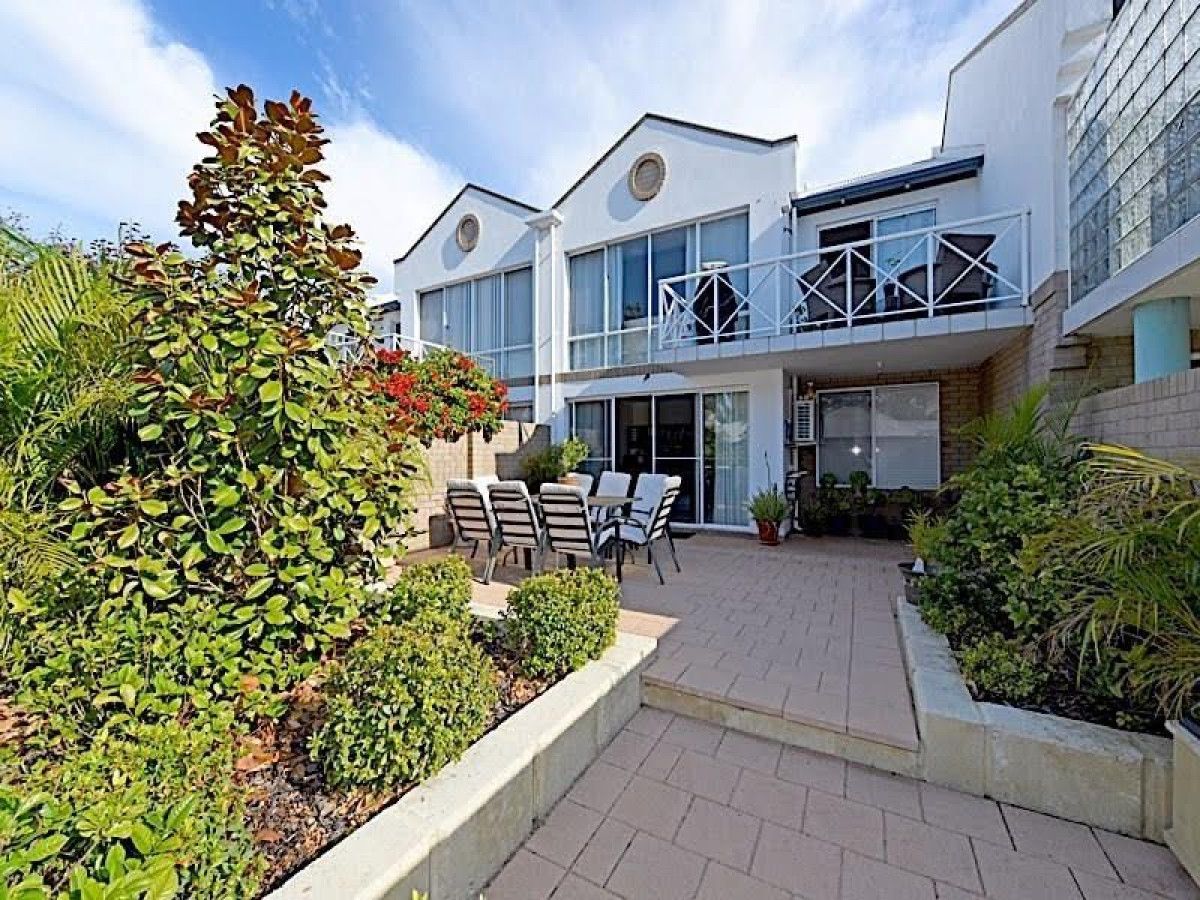 4/3 Heritage Cove, Maylands WA 6051 Domain