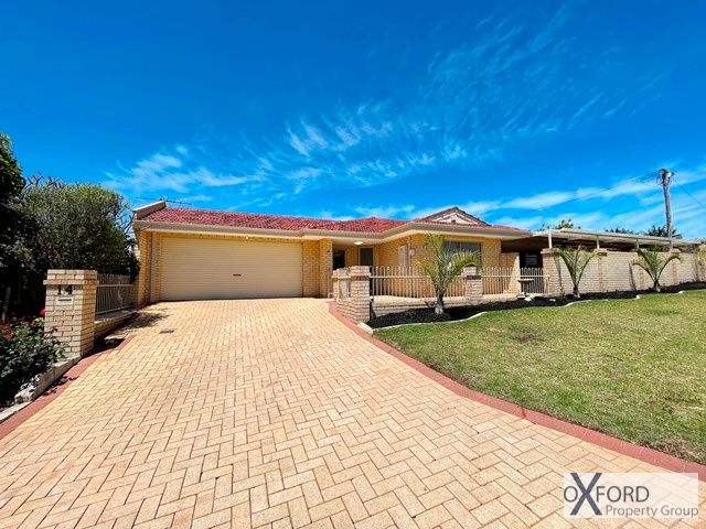 3 bedrooms House in 14 Bramston Street SPEARWOOD WA, 6163