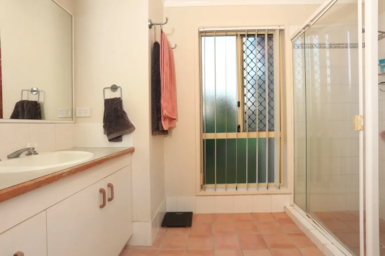 Additional image 13 of 7 Zeller Cres, Arundel QLD 4214