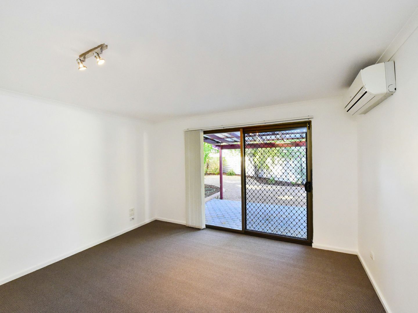 1/5 Senna Court, Sadadeen NT 0870, Image 1