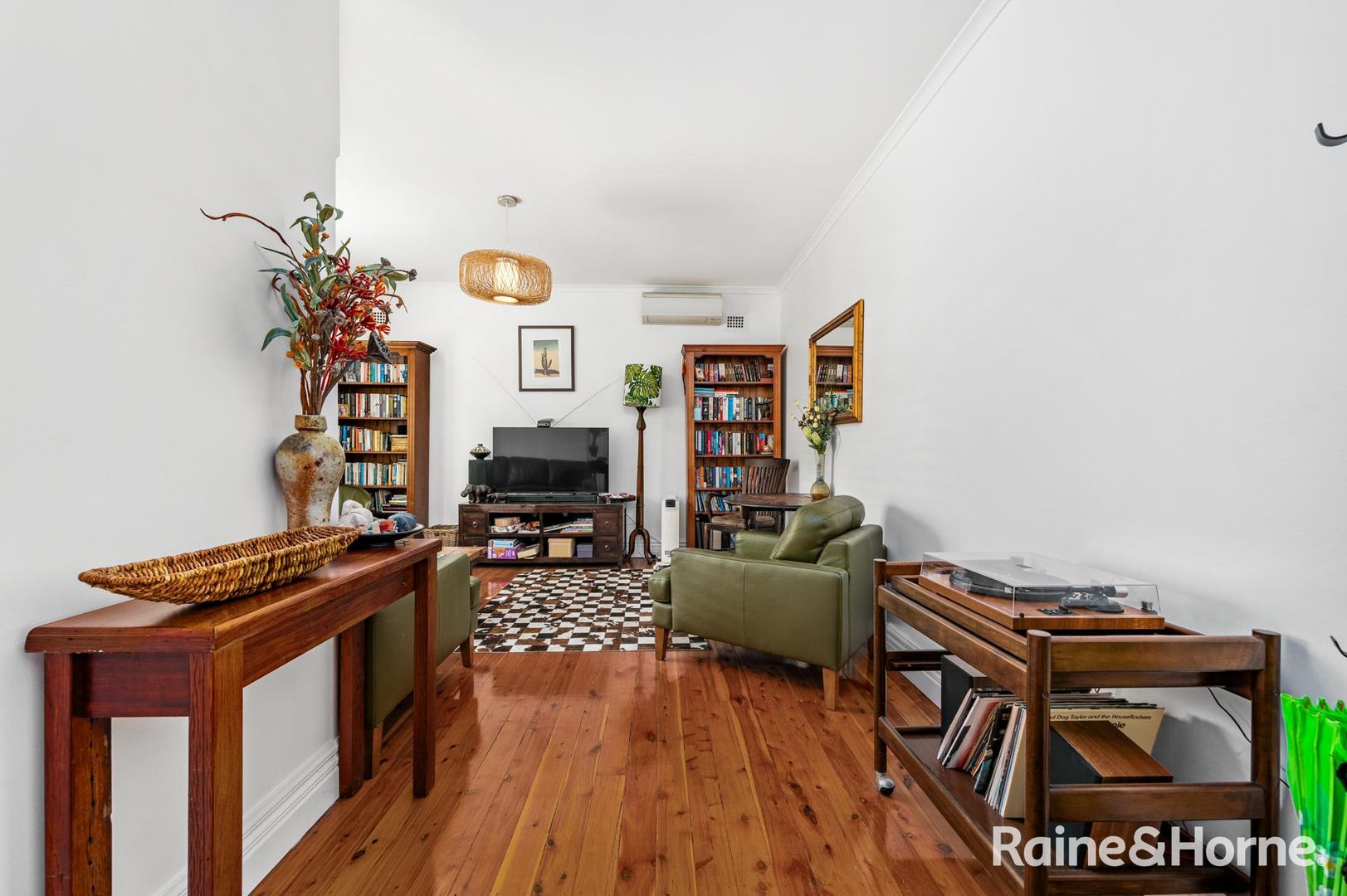 7/39 Tooke Street, Cooks Hill NSW 2300, Image 2