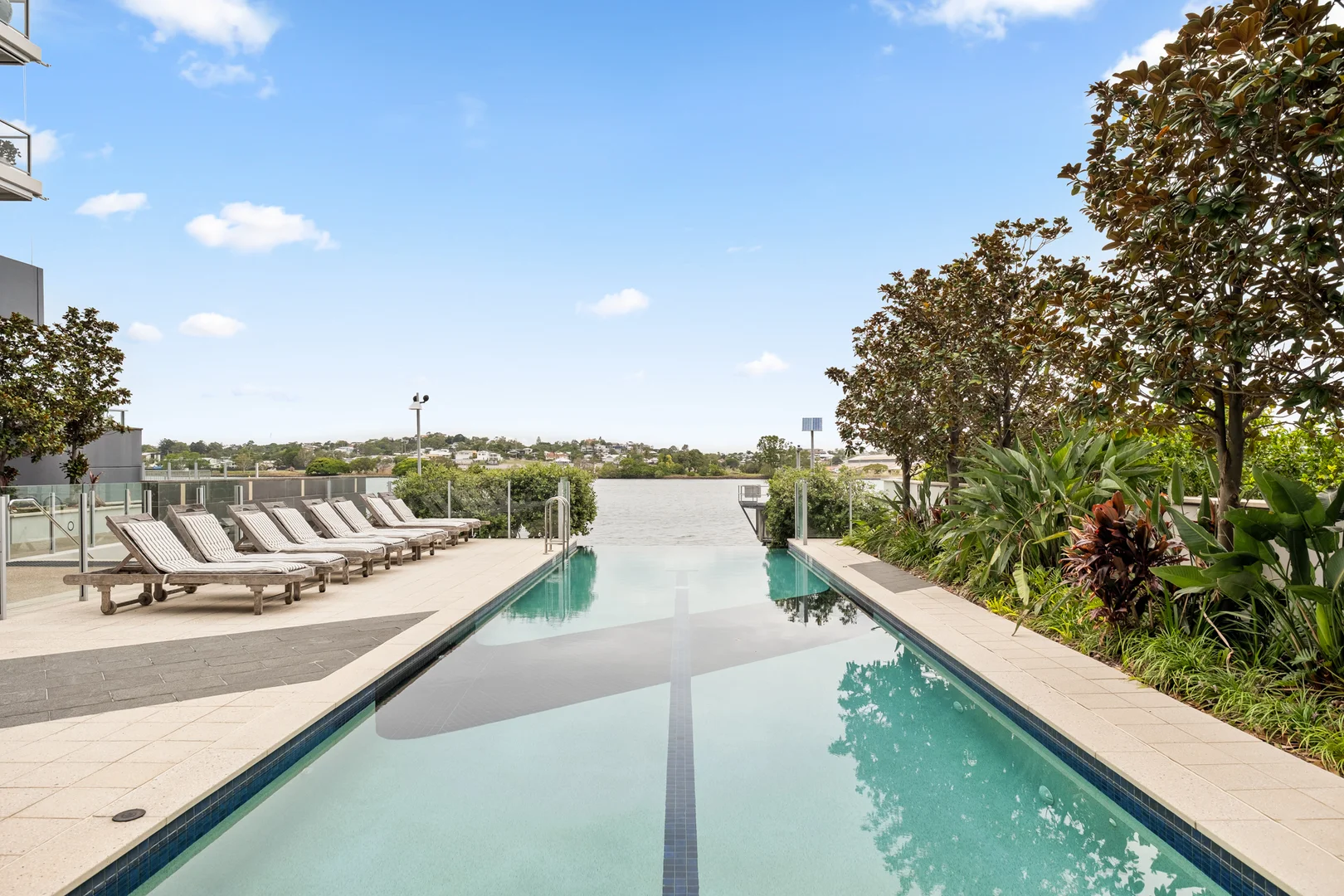 Additional image 14 of 107/37 Harbour Road, Hamilton QLD 4007