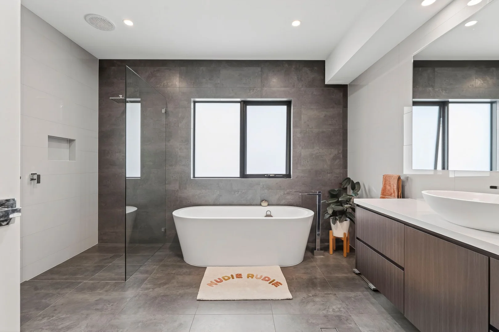 Additional image 16 of 6 Somerset Place, Crookwell NSW 2583