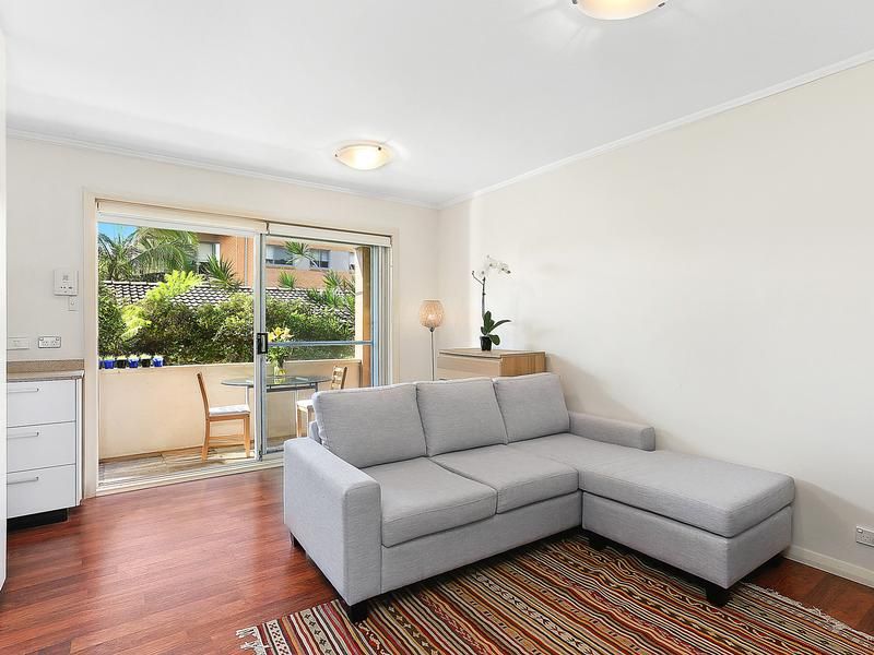 5/30 The Crescent, Dee Why NSW 2099, Image 2