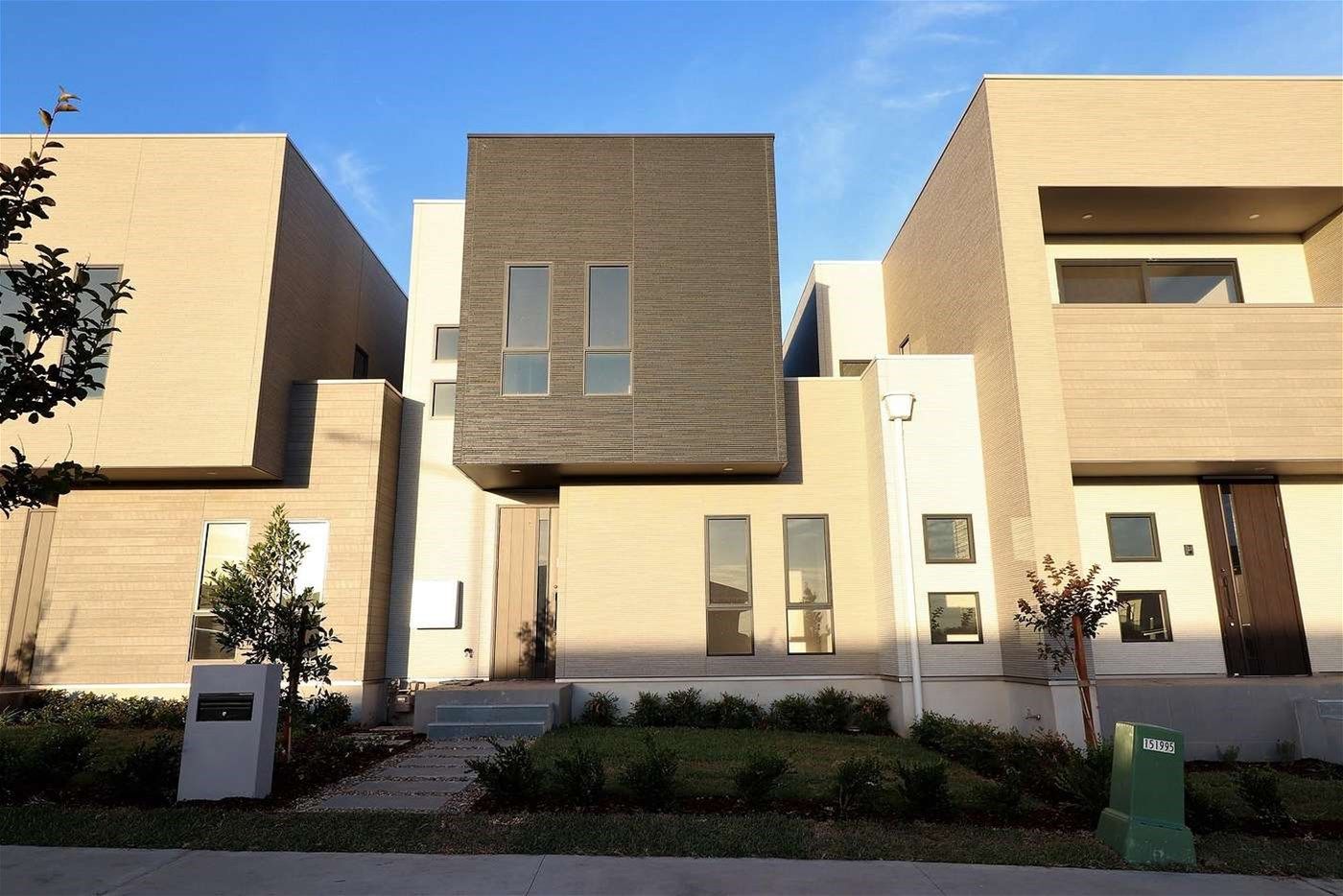 3 bedrooms House in 29 Ravenwood Street GLEDSWOOD HILLS NSW, 2557