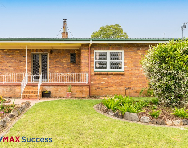 10 Teesdale Avenue, Newtown QLD 4350