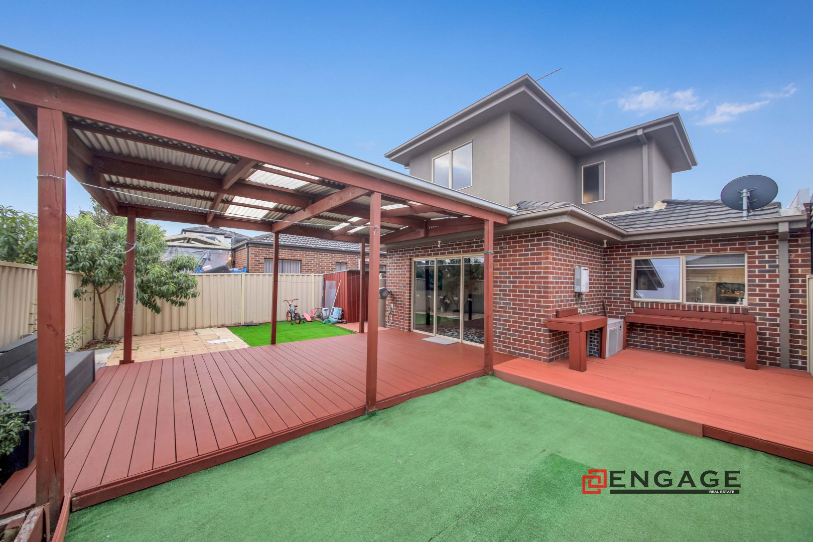 1/14 Saddle Wynd, Truganina VIC 3029, Image 2