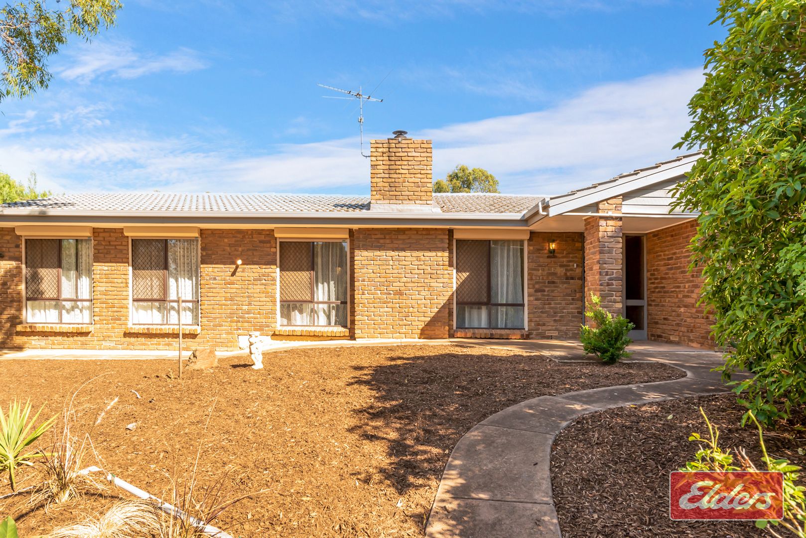 31 Holmes Street, Willaston SA 5118, Image 2