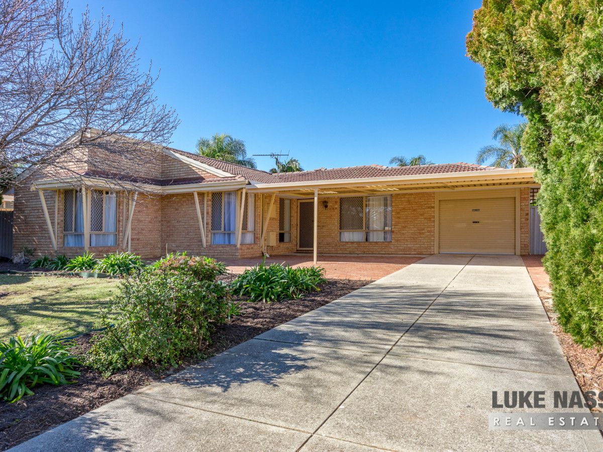 4 bedrooms House in 98 Brown Crescent SEVILLE GROVE WA, 6112