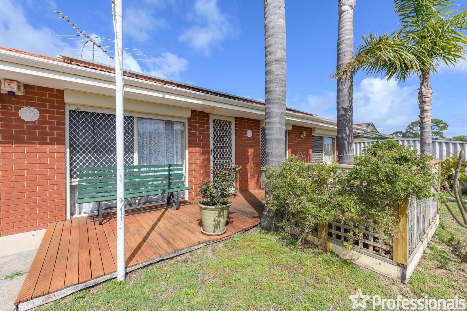 45 Holcombe Road, Warnbro WA 6169, Image 1