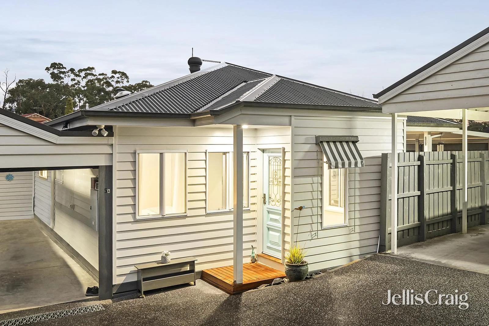 5A Coral Close, Lilydale VIC 3140