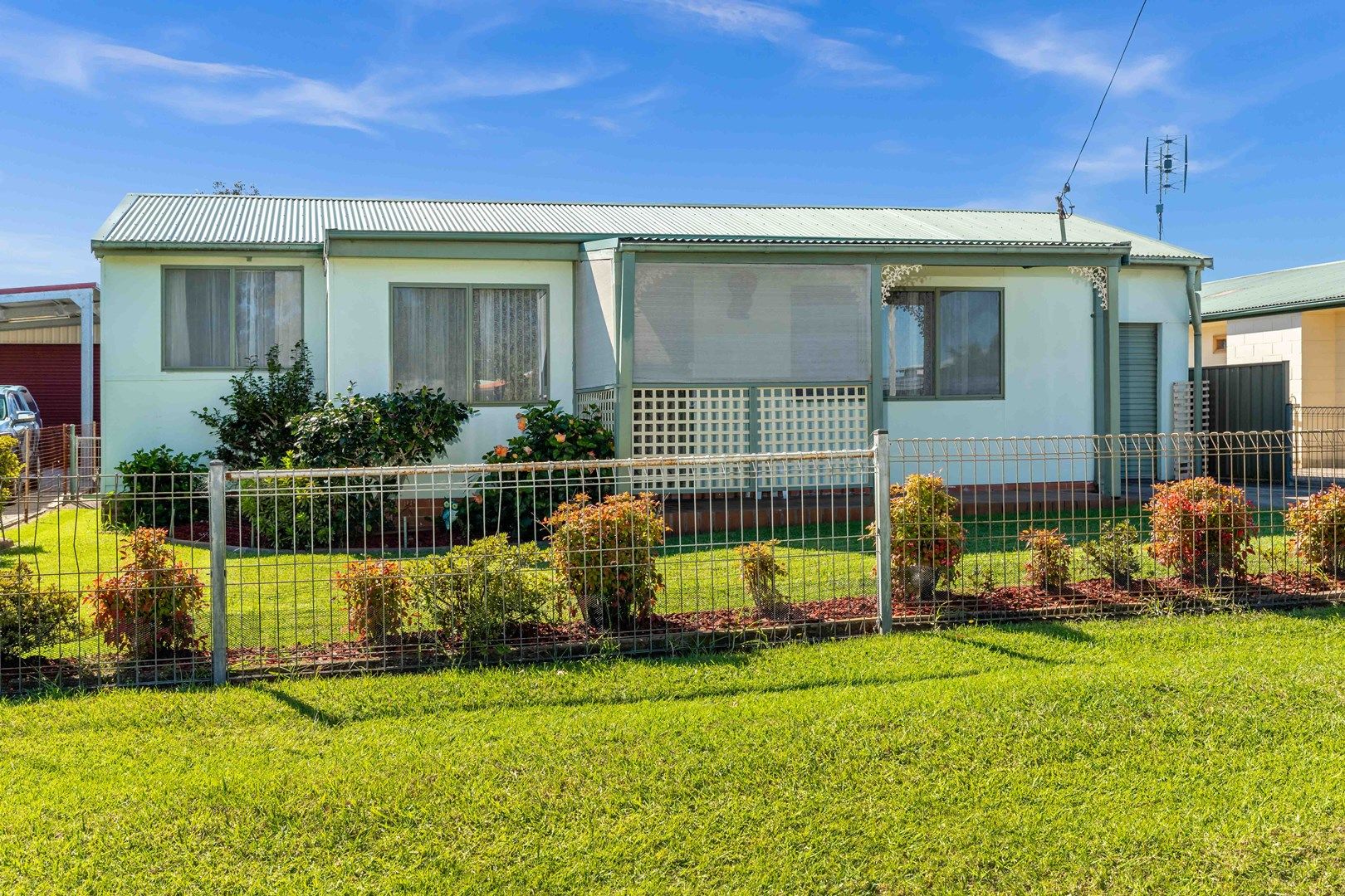 34 Ainslie Parade, Tomakin NSW 2537, Image 2