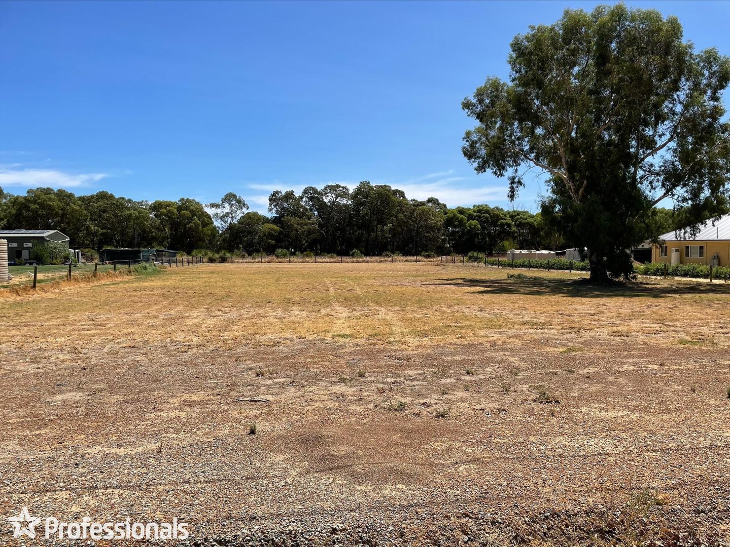 17 Butcher Road, Darling Downs WA 6122, Image 2