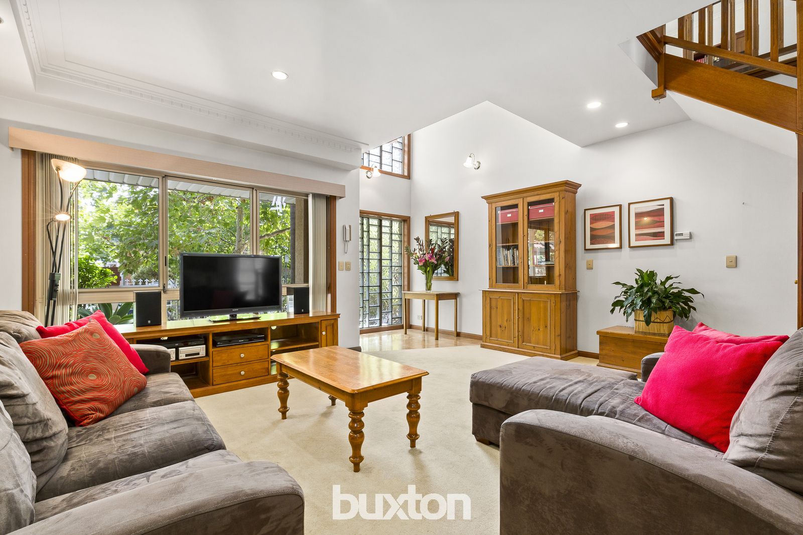 21 Pine Avenue, Elwood VIC 3184, Image 1